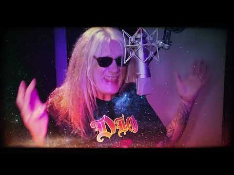 Sebastian Bach, Jonathan Cain, Bob Daisley - Man On The Silver Mountain (Official Music Video)